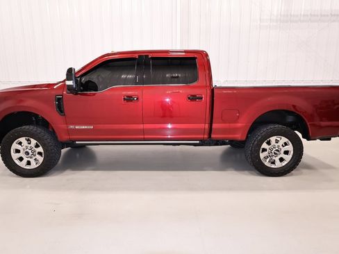 Used 2017 Ford F250 Platinum w/ Platinum Ultimate Package AWD/4WD image 6