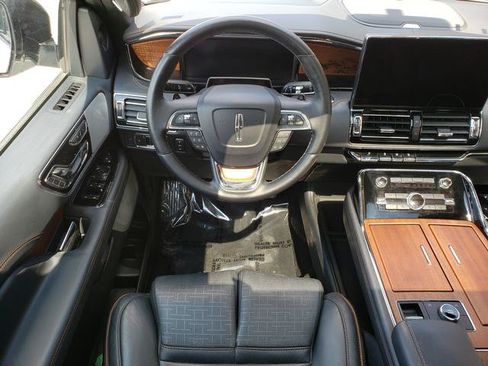 Used 2022 Lincoln Navigator L Black Label AWD/4WD image 15