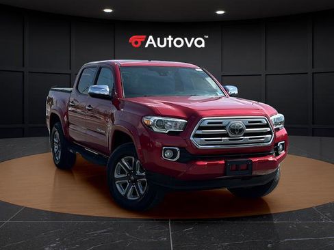Used 2018 Toyota Tacoma Limited AWD/4WD image 7