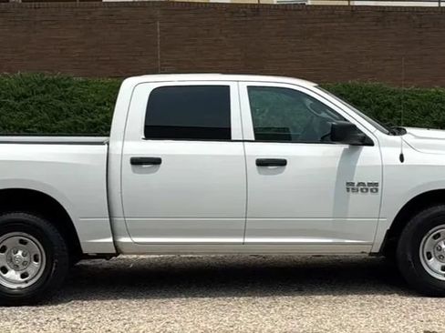 Used 2018 RAM 1500 Tradesman w/ Protection Group AWD/4WD image 5