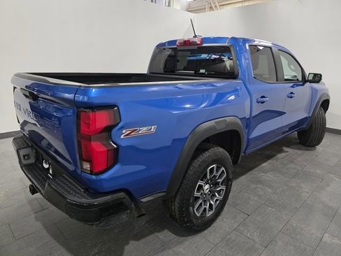 Used 2023 Chevrolet Colorado Z71 w/ Z71 Convenience Package 2 image 5
