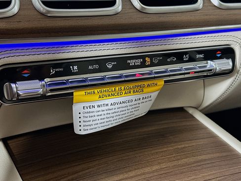 New 2026 Mercedes-Benz GLE 450 4MATIC Coupe image 16