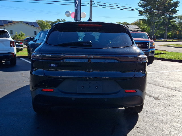 Used 2024 Dodge Hornet GT w/ GT Blacktop Package AWD/4WD image 5