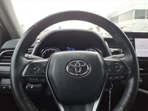 Certified 2022 Toyota Camry SE image 27