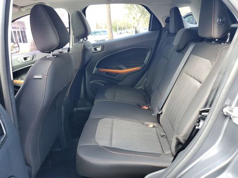 Used 2021 Ford EcoSport SE w/ SE Appearance Package image 7