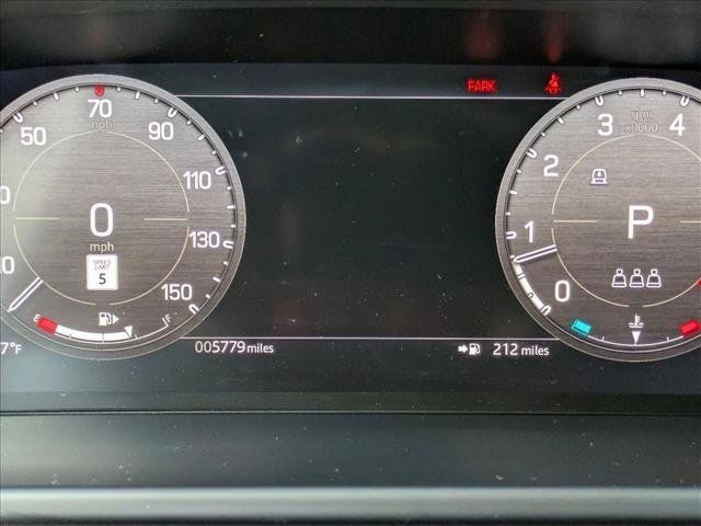 Certified 2025 Land Rover Defender 110 X-Dynamic SE AWD/4WD image 11