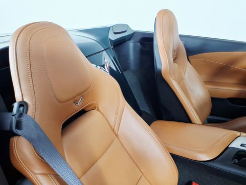 Used 2014 Chevrolet Corvette Stingray Convertible w/ 3LT Preferred Equipment Group RWD image 10