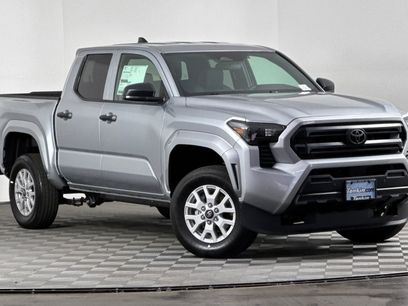 New 2025 Toyota Tacoma SR