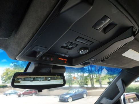 Used 2019 Cadillac Escalade Platinum image 54