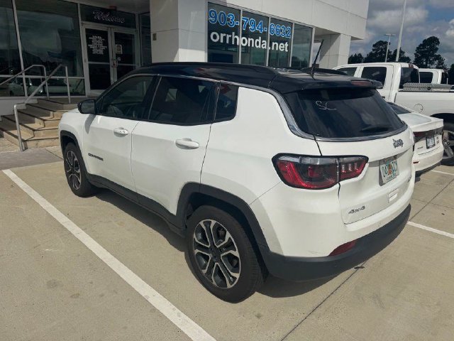 Used 2024 Jeep Compass Limited AWD/4WD image 8