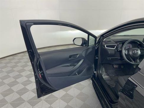 Certified 2024 Toyota Corolla LE image 11