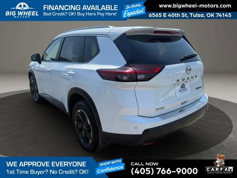 Used 2024 Nissan Rogue SV w/ SV Premium Package AWD/4WD image 3