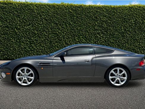 Used 2004 Aston Martin Vanquish RWD image 7