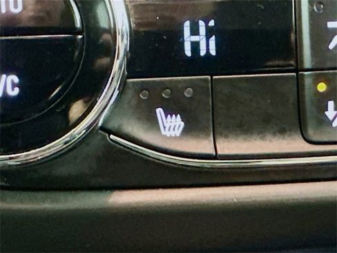 Used 2022 Chevrolet TrailBlazer LT w/ Convenience Package image 11