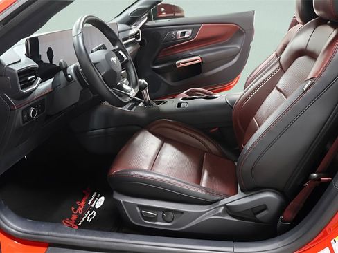 Used 2024 Ford Mustang GT Premium image 18