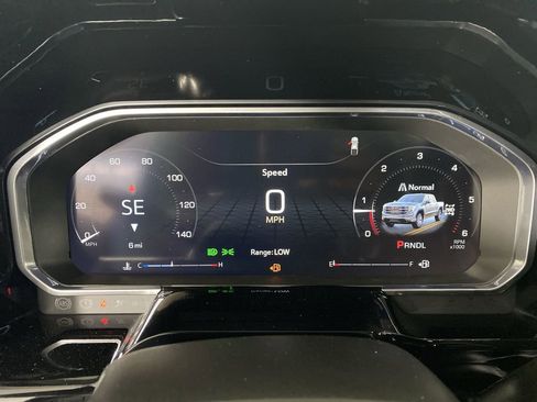 New 2026 GMC Sierra 1500 SLE image 13