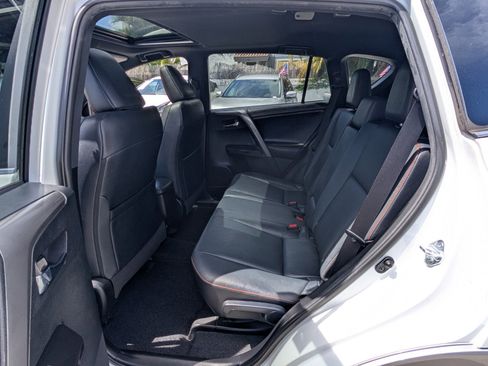 Used 2017 Toyota RAV4 SE w/ Power Extra Value Package image 12