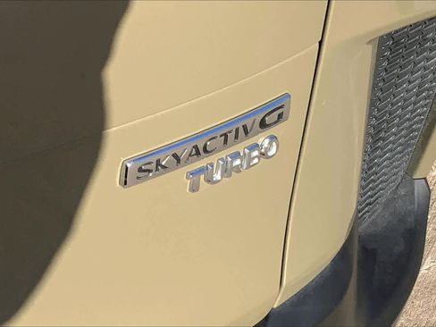 Certified 2024 MAZDA CX-50 AWD 2.5 Turbo w/ Premium Pkg image 9