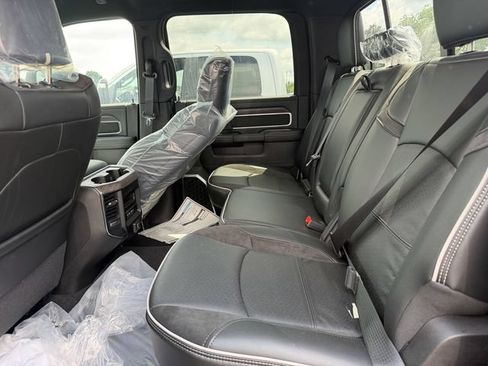 New 2026 RAM 2500 Laramie w/ Night Edition AWD/4WD image 25