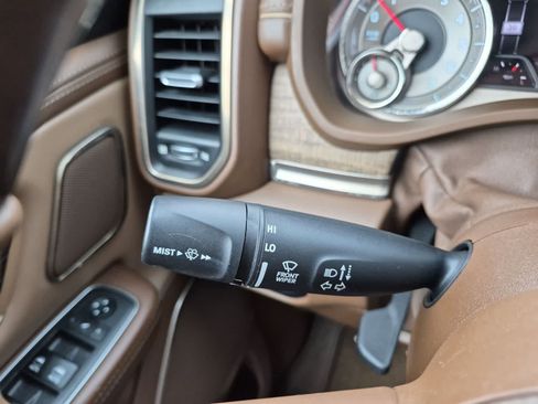 Used 2019 RAM 1500 Limited AWD/4WD image 27