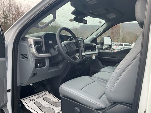 New 2026 Ford F450 XL image 13