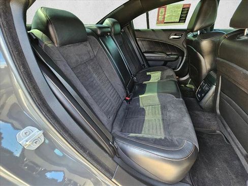 Used 2018 Dodge Charger R/T RWD image 20