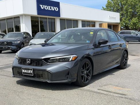 Used 2025 Honda Civic Sport image 23