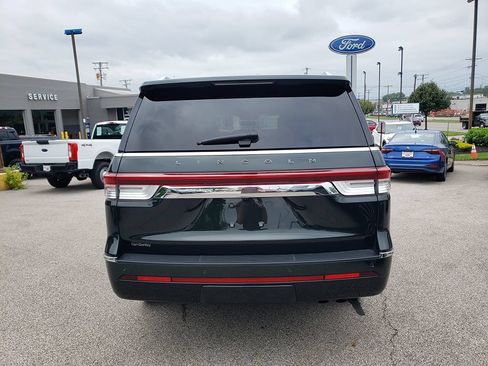 Used 2024 Lincoln Navigator Black Label AWD/4WD image 6