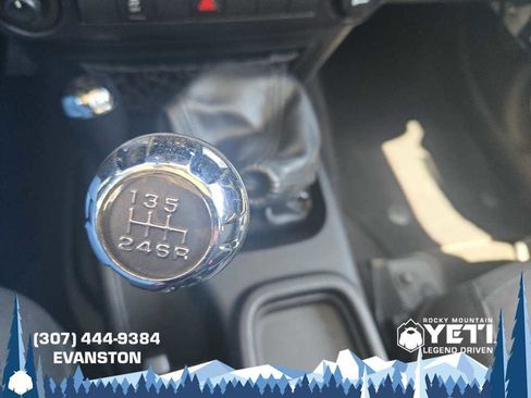 Used 2015 Jeep Wrangler Unlimited Sport w/ Power Convenience Group AWD/4WD image 24