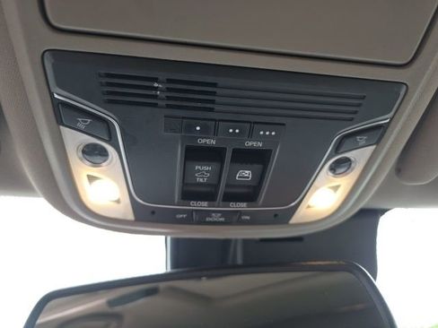 Used 2020 Honda Ridgeline RTL-E image 10