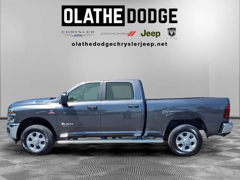 Used 2025 RAM 2500 Big Horn AWD/4WD image 26