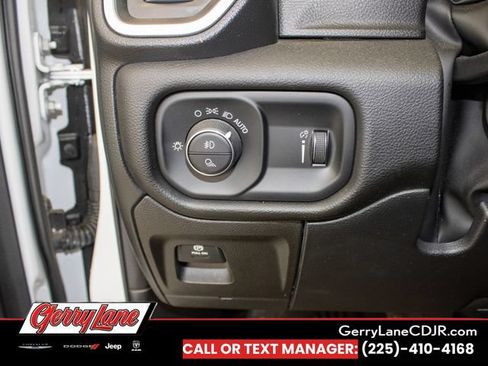 Used 2023 RAM 1500 Big Horn AWD/4WD image 8