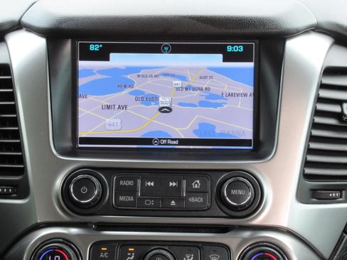 Used 2018 Chevrolet Tahoe Premier AWD/4WD image 15