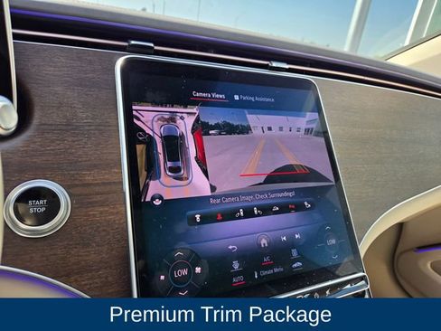 Used 2022 Mercedes-Benz EQS 450+ Sedan image 5