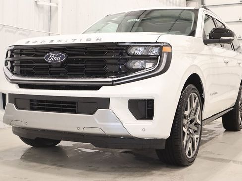 New 2026 Ford Expedition Platinum AWD/4WD image 5