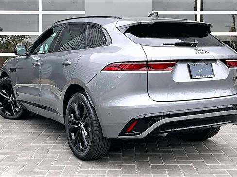 New 2026 Jaguar F-PACE R-Dynamic S AWD/4WD image 3