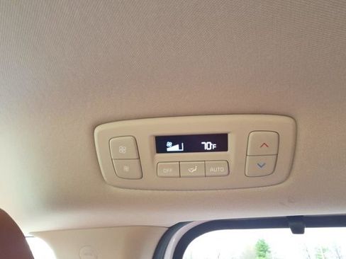 Used 2024 Kia Carnival SX Prestige image 21