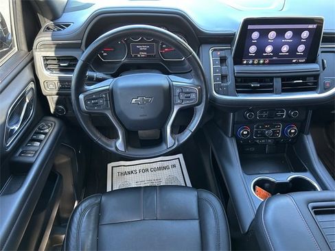 Used 2021 Chevrolet Suburban RST image 10