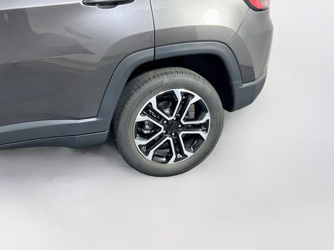 Used 2023 Jeep Compass Limited AWD/4WD image 28