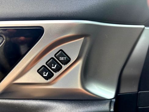 Used 2020 Subaru Outback Limited image 20