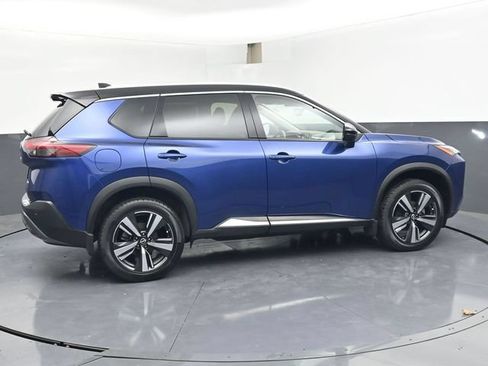 Used 2023 Nissan Rogue SL AWD/4WD image 3