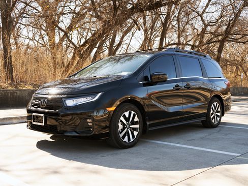 Used 2026 Honda Odyssey EX-L image 5