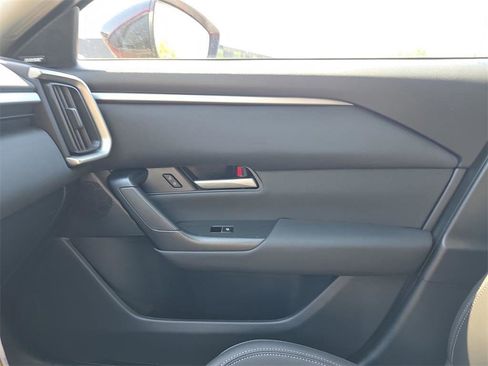 Certified 2025 MAZDA CX-50 AWD 2.5 S w/ Weather Package image 25