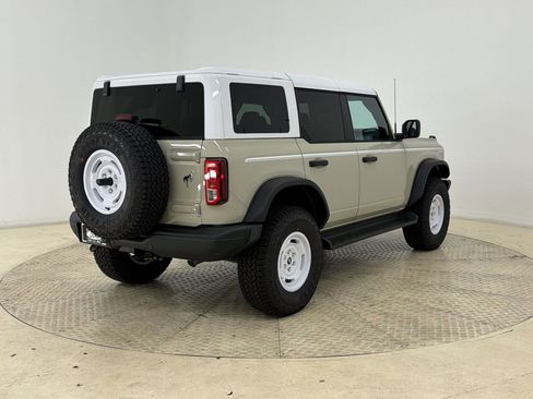 New 2026 Ford Bronco Heritage Edition AWD/4WD image 8