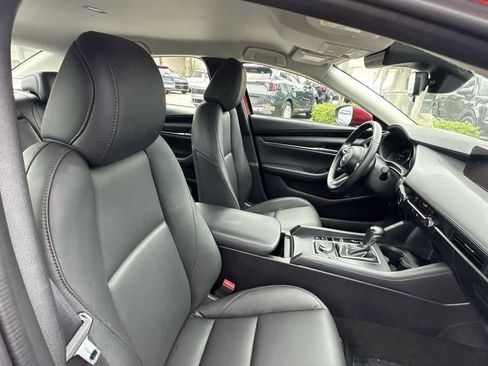 Used 2022 MAZDA MAZDA3 s FWD image 12