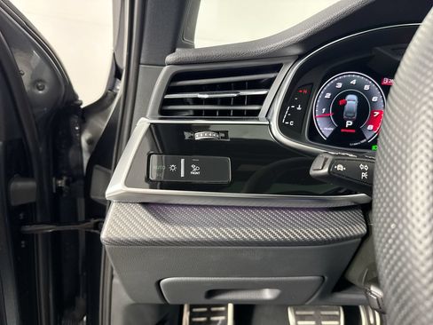 Used 2025 Audi SQ7 Premium Plus AWD/4WD image 22