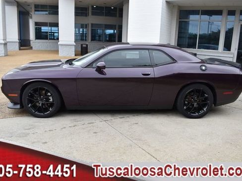 Used 2022 Dodge Challenger GT w/ Blacktop Package image 6
