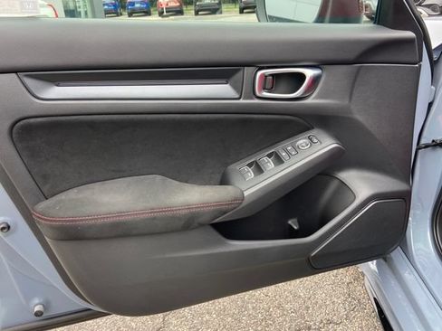 Used 2023 Honda Civic Type R image 25