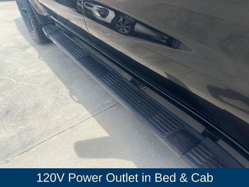 Used 2022 Chevrolet Silverado 1500 LT Trail Boss w/ Protection Package AWD/4WD image 9