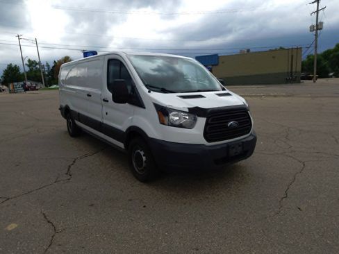 Used 2018 Ford Transit 250 148 Low Roof RWD image 2